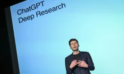 Le patron d'OpenAI Sam Altman présente le nouvel outil "Deep research" pour ChatGPT, le 3 février 2025 à Tokyo 