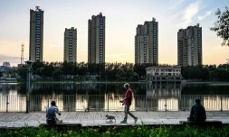 Des immeubles résidentiels à Hegang, dans la province de Heilongjiang, le 4 juillet 2023 dans le nord-est de la Chine