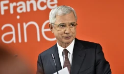 Claude Bartolone lors de son allocution au soir du second tour des régionales le 13 décembre 2015 à Paris