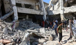 Décombres de l'école Al-Zahra, à Gaza-ville, dans la bande de Gaza, le 8 août 2024