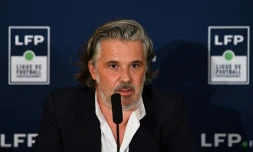 Vincent Labrune s'adressant à la presse tout juste après son élection à la tête de la LFP à Paris, le 10 septembre 2020