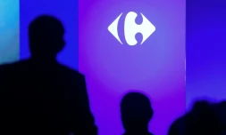 Confronté à un modÚle en perte de vitesse, Carrefour a dévoilé un plan de transformation pour s'adapter aux nouveaux modes de production et de consommation.