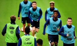 L'équipe de France à l'entraînement à Amsterdam, le 9 octobre 2016 à la veille du match contre les Pays-Bas
