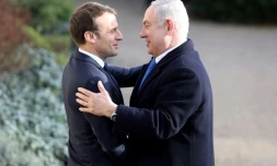 Le président français Emmanuel Macron (g) et le Premier ministre israélien Benjamin Netanyahu, le 10 décembre 2017 à Paris