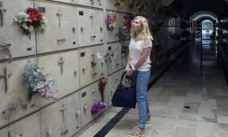 Patricia Alvarez, traductrice, au cimetière de la Chacarita à Buenos Aires le 5 décembre 2019