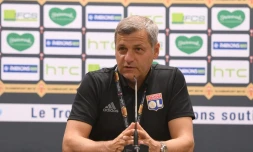 Bruno Genesio, entraßneur de Lyon, en conférence de presse lors du Trophée des Champions à Klagenfurt (Autriche), le 5 août 2016
