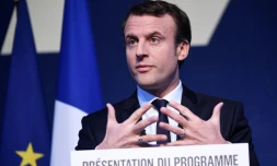 Emmanuel Macron présente son programme à Paris le 2 mars 2017