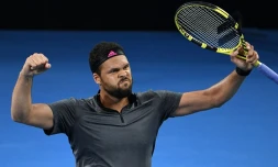 Jo-Wilfried Tsonga a atteint les demi-finales Ă  Brisbane en battant Alex De Minaur vendredi 4 janvier