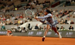 L'Américaine Coco Gauff, N.2 mondiale, en quarts de finale de Roland-Garros contre sa compatriote Madison Keys le 4 juin 2025 à Paris