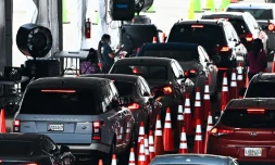 Un drive de vaccination Ă Miami, en Floride, le 1er avril 2021