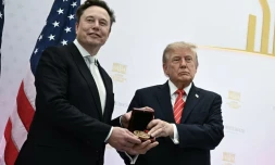 Le président américain Donald Trump (D) et Elon Musk (G) à Washington DC, le 8 octobre 2026