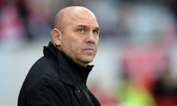 L'entraîneur de Lille Frédéric Antonetti lors du match de L1 perdu contre Troyes au stade Pierre-Mauroy, le 23 janvier 2016