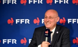 Le président de la Fédération de rugby (FFR) Bernard Laporte lors d'un point presse au siège de l'instance à Marcoussis, le 3 octobre 2020