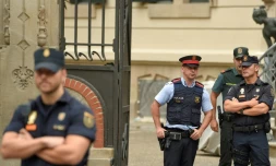 Des policiers de la Garde civile, le 25 septembre 2017 à Barcelone
