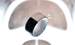 La bague intelligente "Aeklys", dessinée par Philippe Stark, présentée au concours Lépine, à l'occasion de la Foire d'Automne, le 27 octogre 2021 à Paris