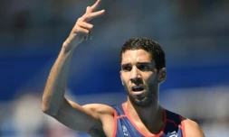 Le Français Mahiédine Mekhissi, à l'issue de la finale du 3000 m steeple, aux JO de Rio le 17 août 2016
