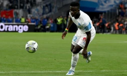 L'attaquant de Marseille Bamba Dieng contre Lyon le 1er mai 2022 au Stade Vélodrome