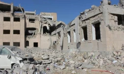 Une capture d'écran d'une vidéo d'AFPTV prise le 1er septembre montre des bùtiments détruits aprÚs des raids aériens de la coalition emmenée par l'Arabie saoudite à Dhamar, au sud de la capitale Sanaa