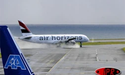 Mardi 25 octobre 2005 -

En provenance de Paris via Djibouti, le Boeing 757 d'Air Horizons s'est posé vers 7 heures 45 à l'aéroport Roland Garros