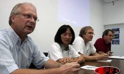 Vendredi 28 octobre 2005 -
Les tests pratiqués sur trois personnes souffrant de symptômes grippaux sont négatifs