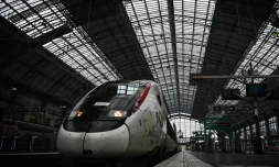 Les quatre syndicats représentatifs de la SNCF - CGT, Unsa, SUD-Rail et CFDT - ont appelé à la grÚve pour réclamer des hausses de salaires face à une inflation qui s'envole