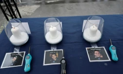 Des portraits des victimes de l'attaque de l'Hyper Cacher lors de la cérémonie d'hommage le 9 janvier 2025 à Paris