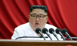 Le leader nord-coréen Kim Jong Un pendant une réunion du comité central du Parti des travailleurs, le 30 décembre 2019 à Pyongyang