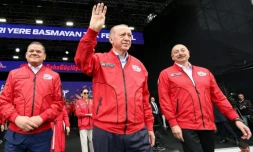 Le président turc Recep Tayyip Erdogan est réapparu en public samedi, trois jours et demi après avoir dû interrompre une interview en direct à télévision