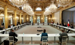 Réunion à l'Elysée avec les syndicats et le patronat, le 4 juin 2020 à Paris