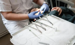 L'Assurance maladie prend en charge 33% du coût des frais dentaires contre 68% en Allemagne