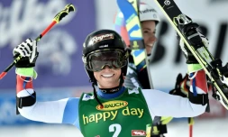 La Suissesse Lara Gut à l'arrivée de la seconde manche du slalom géant de Sölden (Autriche), le 22 octobre 2016