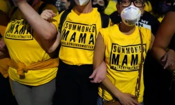 Des membres du "Mur des Mamans" dans les rues de Portland (Oregon) le 21 juillet 2020