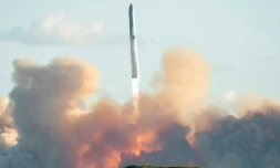 La mégafusée Starship de SpaceX décolle de la base Starbase, le 13 octobre 2025 au Texas