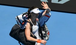 Alizé Cornet après sa défaite en quarts de finale de l'Open d'Australie face à Danielle Collins le 26 janvier 2022 à Melbourne