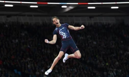 Le perchiste français Renaud Lavillenie lors des Mondiaux, le 8 août 2017 à Londres