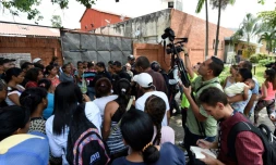 Emotion au Venezuela, après la mutinerie mortelle dans un commissariat