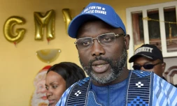 Le candidat à l'élection présidentielle du Liberia et ancien joueur de foot international George Weah le 23 décembre 2017 à Monrovia
