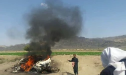 La voiture détruite par un raid américain dans laquelle se trouvait le chef des talibans, le mollah Akhtar Mansour, à 160 kilomÚtres de la ville de Qetta en Afghanistan, le 21 mai 2016