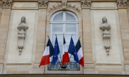 Faut-il rendre obligatoires les drapeaux français et européen sur la façade des mairies? L'Assemblée nationale doit se prononcer sur cette proposition 