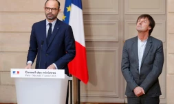 Le Premier ministre Edouard Philippe annonce l'abandon du projet d'aéroport de Notre-Dame-des-Landes, au côté du ministre de l'Ecologie Nicolas Hulot, le 17 janvier 2018 à l'Elysée