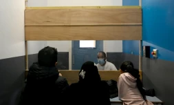 Des enfants rendent visite à leur pÚre incarcéré à la prison des Baumettes, le 13 février 2021 à Marseille