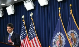 Le patron de la Fed, Kevin Warsh, donne une conférence de presse, le 16 septembre 2026 à Washington