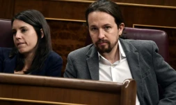 Pablo Iglesias et Irene Montero, le coupe à la tête de Podemos au Parlement à Madrid, le 11 octobre 2017