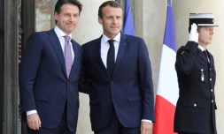 Le chef du gouvernement italien Giuseppe Conte et le président français Emmanuel Macron à l'Elysée, le 15 juin 2018