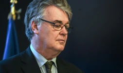 Jean-Paul Delevoye lors de la cérémonie de passation de pouvoirs à son successeur Laurent Pietraszewski, le 18 décembre 2019 à Paris