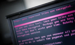 Un ordinateur portable infecté par un rançongiciel dans le cadre d'une cyberattaque mondiale, en juin 2017 