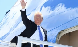 Le président américain Donald Trump quitte le Canada à bord de Air Force One après un sommet orageux du G7