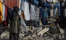 Une femme déplacée par la guerre à Rafah, dans le sud de la bande de Gaza, le 26 février 2024