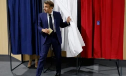 Le président français Emmanuel Macron a voté au Touquet (nord de la France), le 12 juin 2022