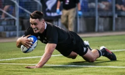 Le Néo-Zélandais Will Jordan marque un essai lors du match de Rugby Championship face à l'Argentine, à Newcastle, le 28 novembre 2020